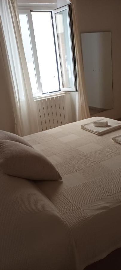 Il Porto Di Ale E Kat Hotel Livorno Buitenkant foto